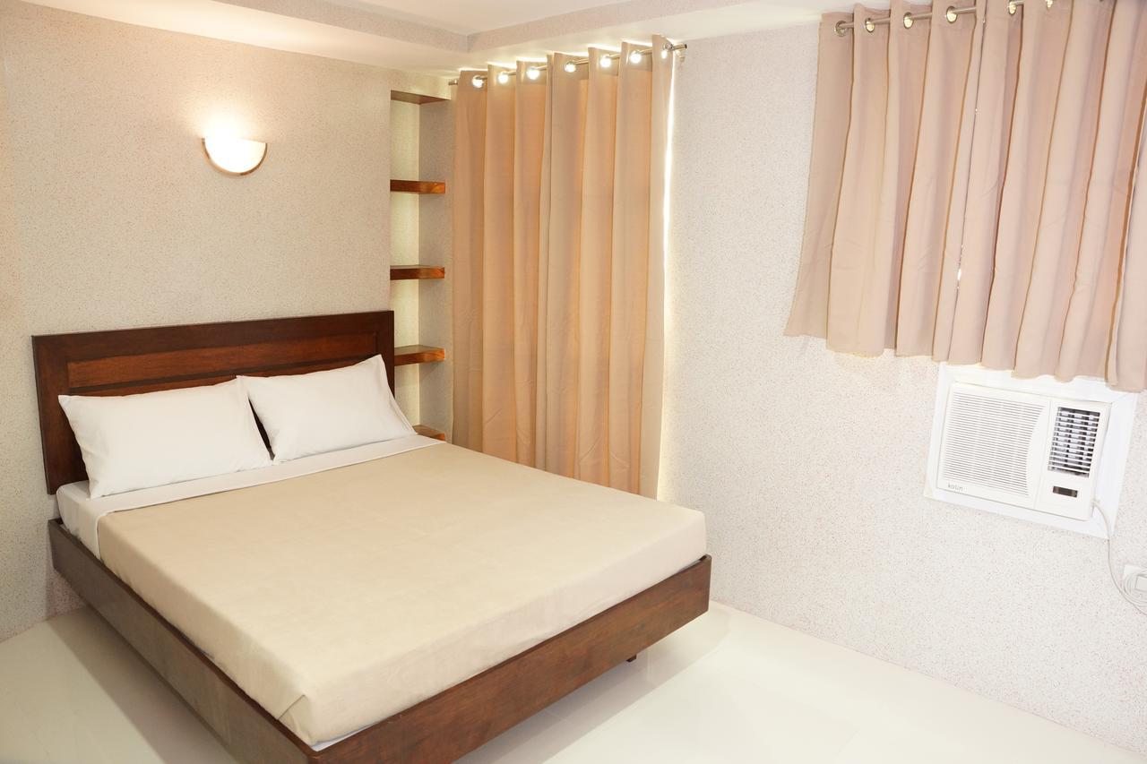 Hotel Rodolfo Tacloban Eksteriør bilde