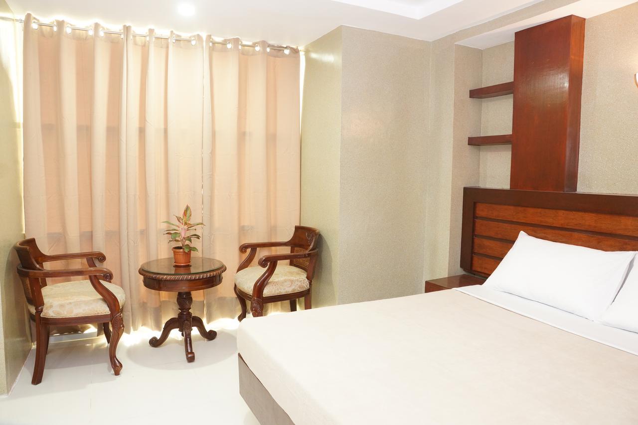 Hotel Rodolfo Tacloban Eksteriør bilde
